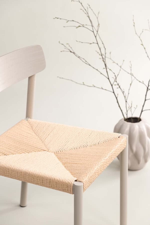 Malmön spisestuestoler flett beige.