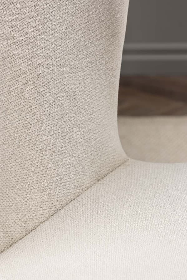 2 x Lilja spisestuestol beige, egetræ dekor.