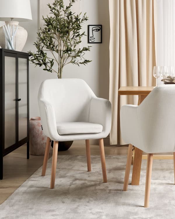 Spisebordsstol med hvit fløyelspolstring Treben med armlener Klassisk stil Møbler til stuen