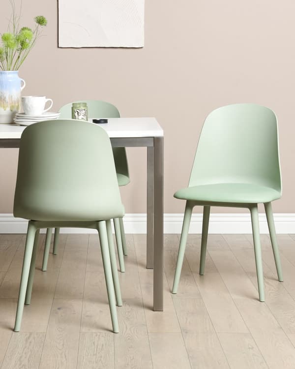 Stol lysegrøn 2 stk plast kunstlæder armløs spisebordsstol minimalistisk moderne stil spisestue køkken