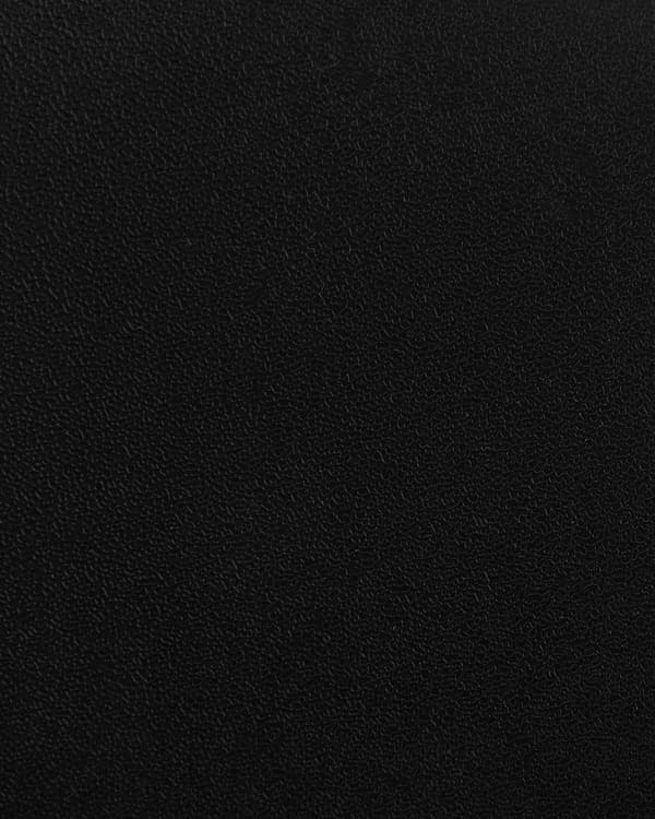 Sæt med 2 spisebordsstole med sort plast sæde Armløs design Moderne stil ben i metal