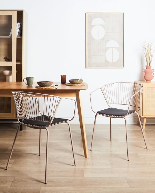 Sett med 2 spisestoler Beige Metalltråddesign Kunstskinn Svart setepute Aksent industriell glam-stil
