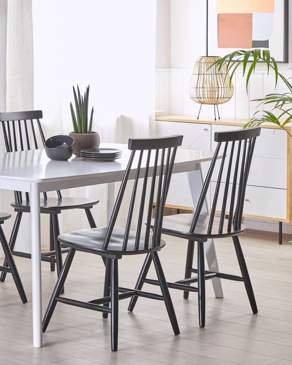 Sett med 2 spisestoler Svart Heltre Pinnestol Stolrygg med spiler Tradisjonelt design Skandinavisk Moderne Kjøkken Spisestue