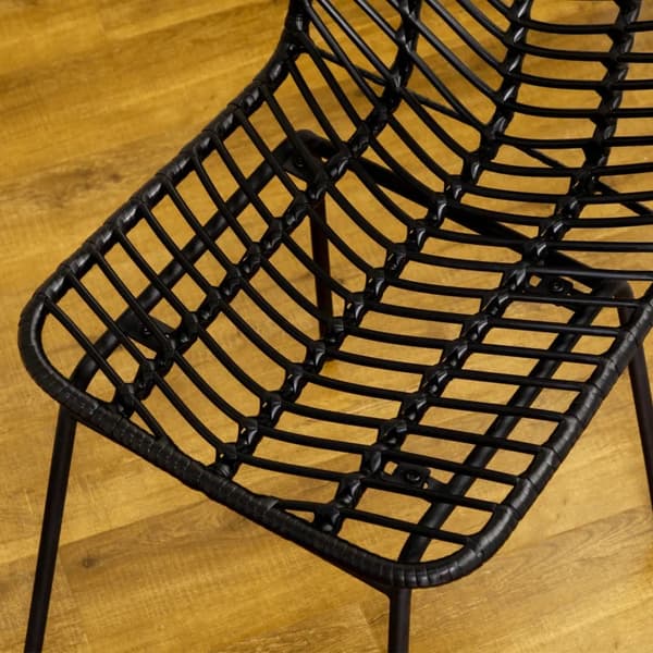 Rootz ruokasalin tuolit - Aksenttituolit - Boho Style - Keittiötuolit - Teräsjalat - Moderni muotoilu - PE-rottinki+teräs - Musta - 44L x 58W x 85K cm
