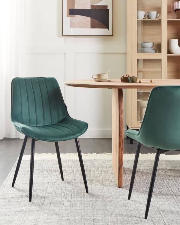 Sett med 2 Spisestuestoler Smaragdgrønn Armløs Fløyel Svart Stålben Moderne Design Spisestuestoler