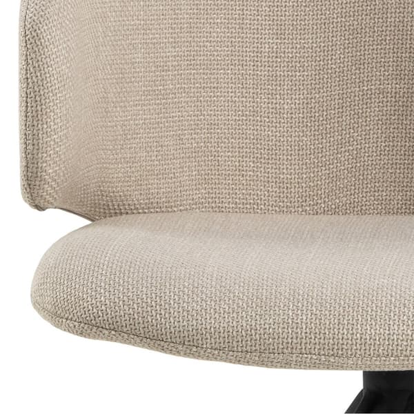 Ella spisestuestoler dreiefunksjon beige.