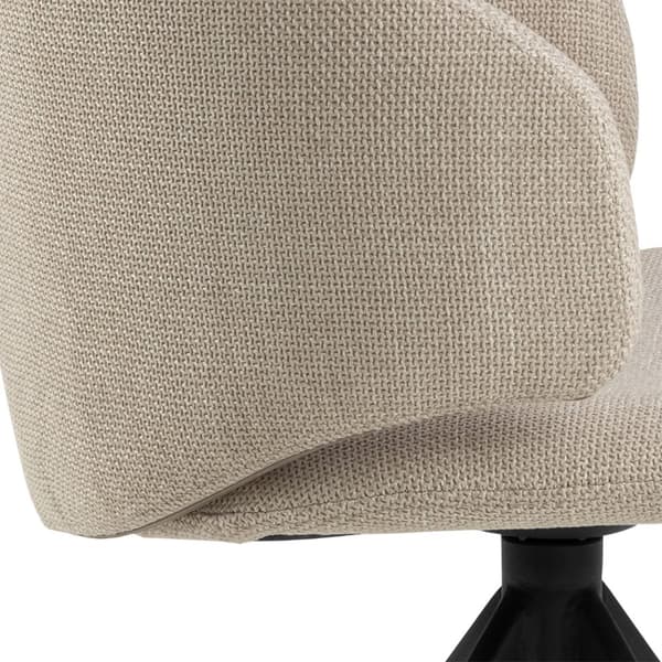 Ella spisestuestoler dreiefunksjon beige.
