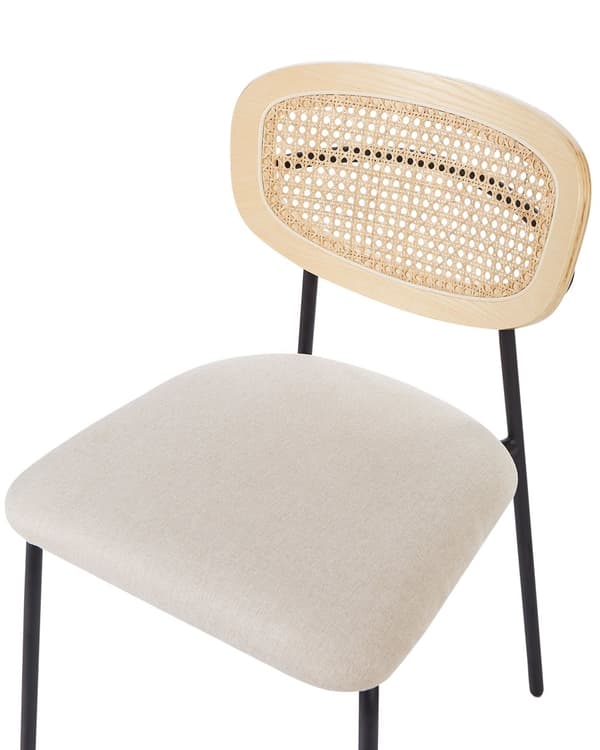 Sett med 2 Spisestoler Lys Beige Polyestertrekk Naturrotting Wienerflette Ryggstøtte Svarte Metallben Armløse Krakker