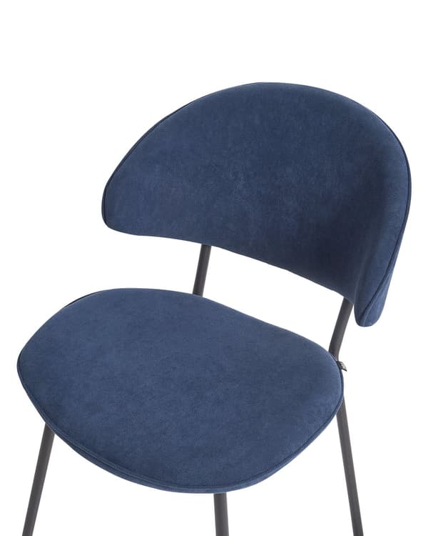 Matstolar 2 st Mörkblå Klädsel Tyg Svarta Metallben Utan Armstöd Böjda Ryggstöd Modern Samtida Design