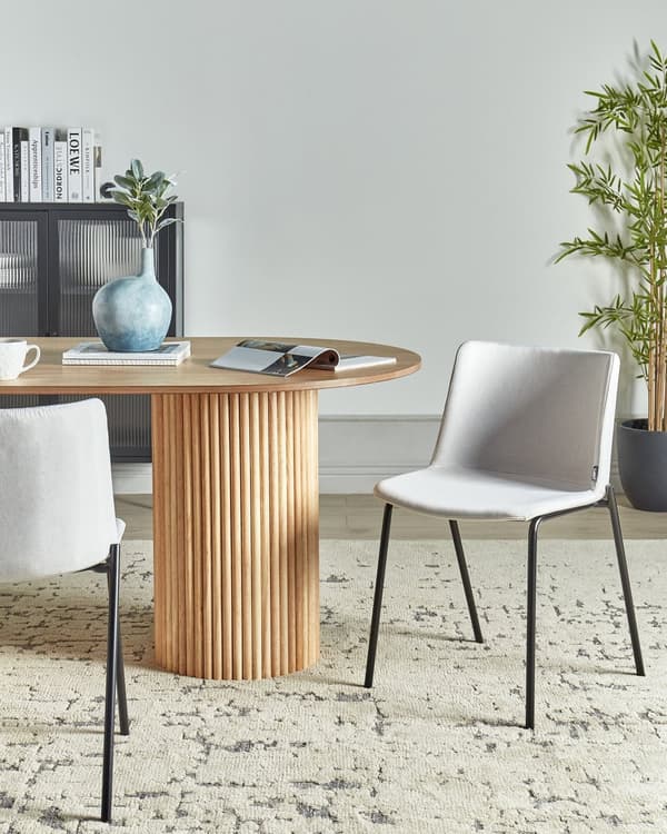 Sett med 2 Spisestoler Lysegrå Polyester Stoff Metallben Polstret Stilfull Spisestue