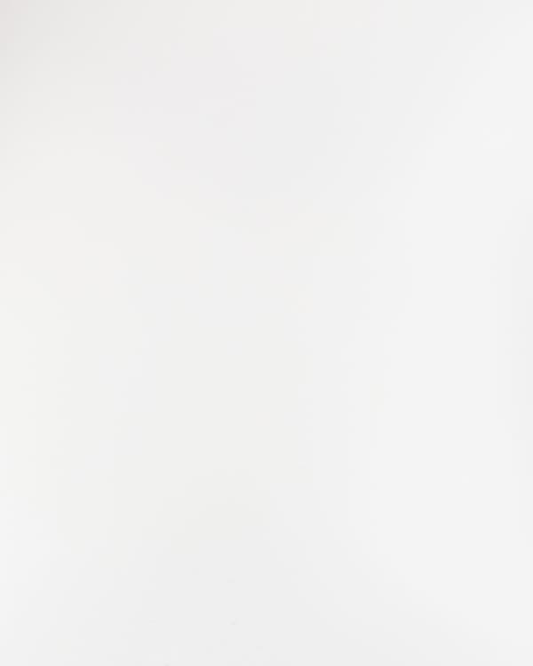 Sæt med 4 spisebordsstole hvid syntetisk sæde metalben moderne minimalistisk stil køkken spisestue
