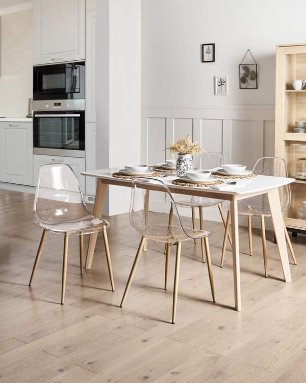 Sæt med 4 spisebordsstole gennemsigtigt gennemsigtigt syntetisk sæde metalben moderne minimalistisk stil køkken spisestue