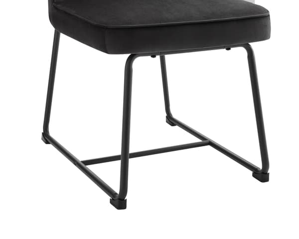 Rootz Black Velvet -ruokailutuolit - Modernit ruokapöydän istuimet - Tyylikkäät pehmustetut tuolit - Mukavat, korkeatiheyksiset vaahtomuovit - 46L x 4