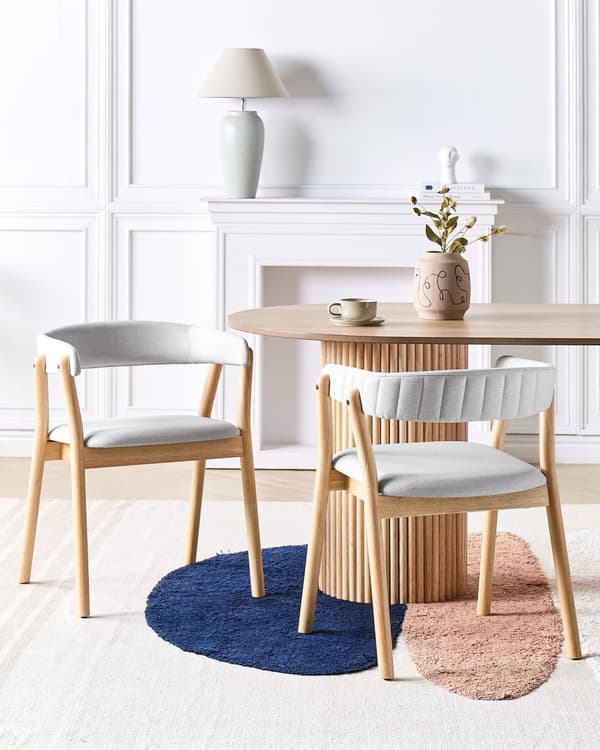 Sæt med 2 spisestuestole Lyst træ Beige Polyester polstring Gummi træ ben retro traditionel stil