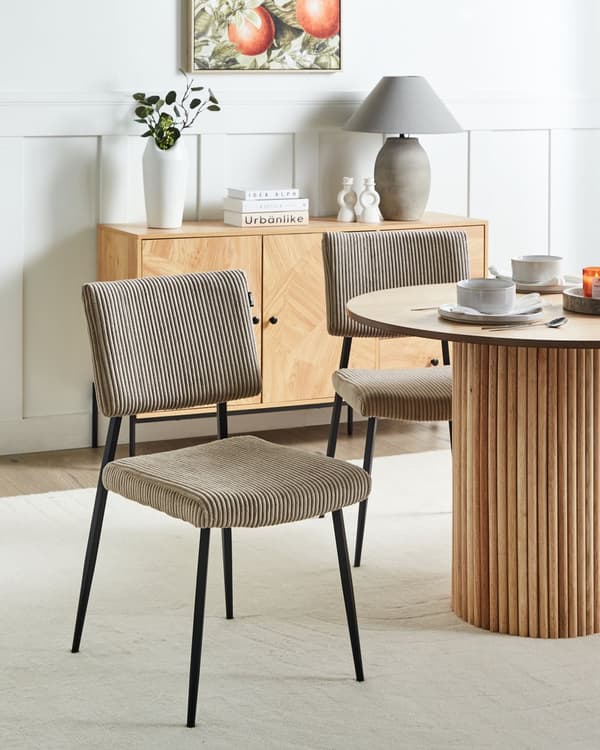 Sæt med 2 spisestole i velour fløjlsbeklædning uden armlæn moderne retrostil køkken spisestue
