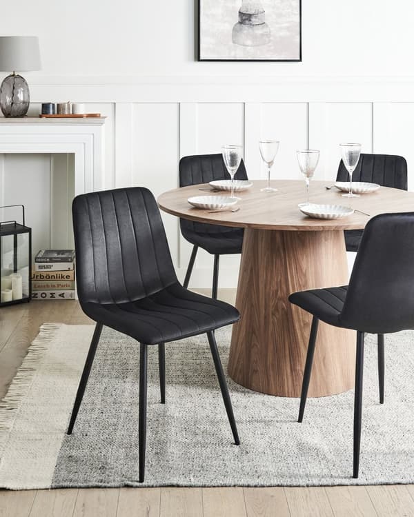 Sett med 4 Spisestoler Svart Fløyel Spisestue Jernben Moderne Stil