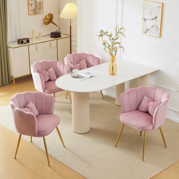 Set med 4 sammetsstolar - med kronbladformat ryggstöd - gyllene metallben - rosa