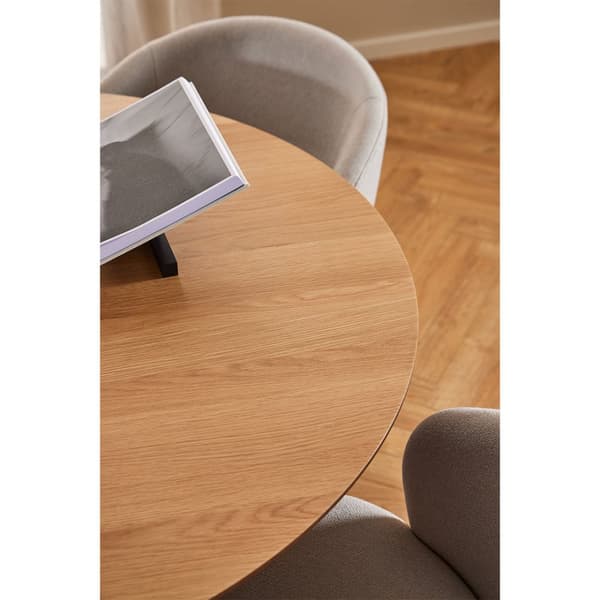 Darlene spisestuestoler med armlene stoff beige.