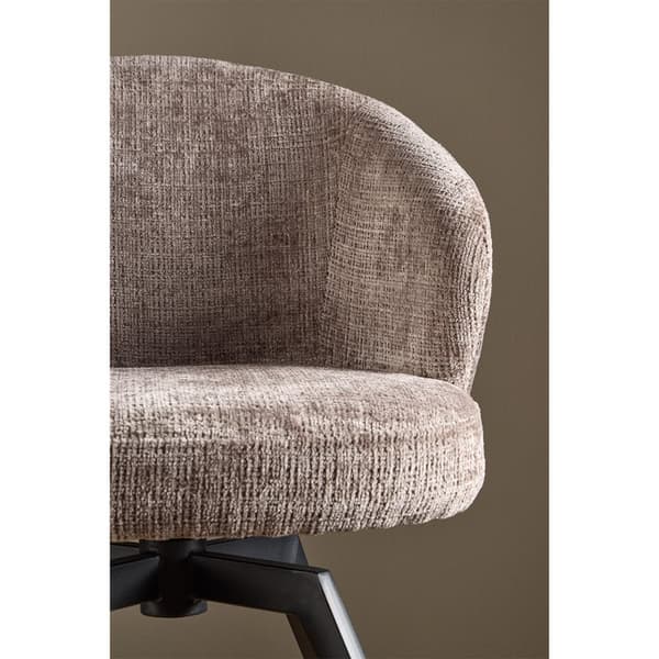Darlene spisestuestoler med armlene chenille brun.