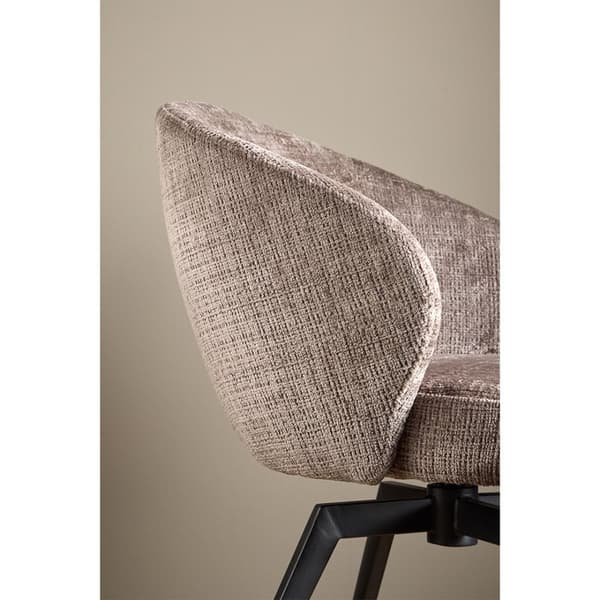 Darlene spisestuestoler med armlene chenille brun.