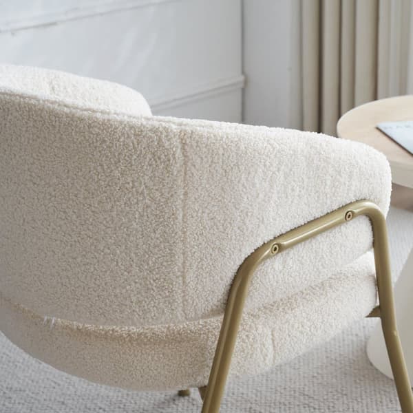 Spisebordsstole 6-pak – Hvidt lammefløjl med guldben – Moderne elegante stole til spisestue og køkken