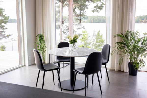 FURNLUX RUOKASALIN TUOLI POLAR MUSTA 44CM