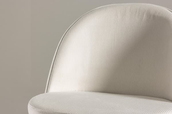 FURNLUX RUOKASALIN TUOLI SAMETTI CREME & MUSTA 50CM