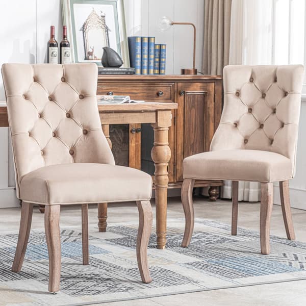 Stole 2-pak – Beige velour med høj ryg og knappolstring – Elegante spisebordsstole med massive træben til spisestue og stue