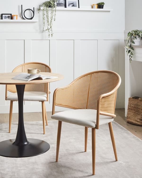 Sett med 2 spisestoler Brun Off-white Jernramme Sete i imitert lin Buet ryggstøtte Retro stil Spisestue Kjøkken
