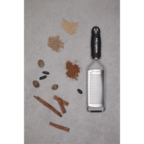 Microplane Gourmet -hieno raastin