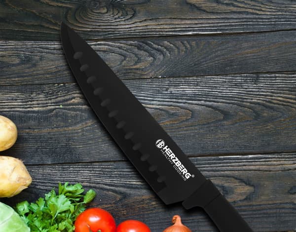 Herzberg 8-osainen veitsisarja akryylijalustalla -Black