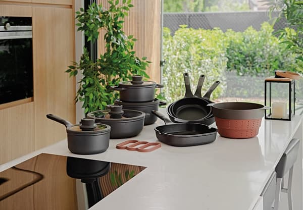 BergHOFF 24 cm Stegepande - Stone+ Serie Non-Stick Eco Pande med Stbt Aluminiumskrop & Downdraft Sikker