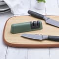 Miniatyrbild 4 av 6: BergHOFF Knivslipare - Tvstegs Grn med Grov/Finkorniga Spr & Ergonomisk Halkfri Bas