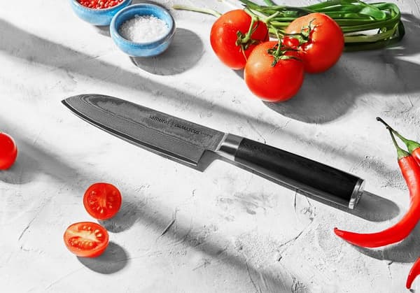 Samura Damascus 5.7" Pieni Santoku-veitsi - Ensiluokkainen japanilainen teräs kulinaariseen tarkkuuteen ja gourmet-valmiuteen