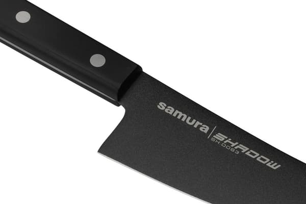 Samura SHADOW 6.5" Pieni Kokin Veitsi - Musta Tarttumaton Pinnoitettu Japanilainen Teräs Keittiöveitsi Tarkkaan Leikkaamiseen ja Kokkaamisen Erinomais