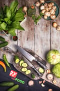 Miniatyrbillede 3 af 5: Samura PRO-S Professionelt Køkkenknivsæt: Universalkniv & Kokkekniv Fremstillet af Premium Japansk Stål til Kulinarisk Ekspertise
