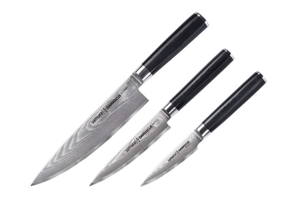 Samura Damascus Professional Japanilainen keittiösetti, jossa kolme veistä