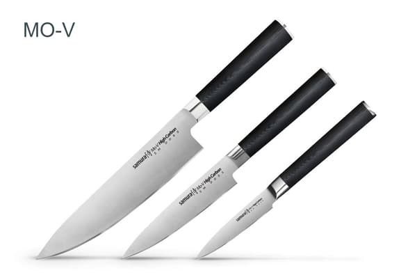 Samura MO-V Veitsisetti lahjapakkauksessa puulaatikossa, erittäin terävä, japanilaisesta AUS 8 ruostumattomasta teräksestä, 18 cm terä, G10 hiilikuitu