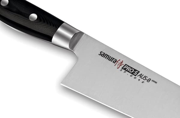 SAMURA PRO-S Santoku Veitsi 175 mm. 59 HRC
