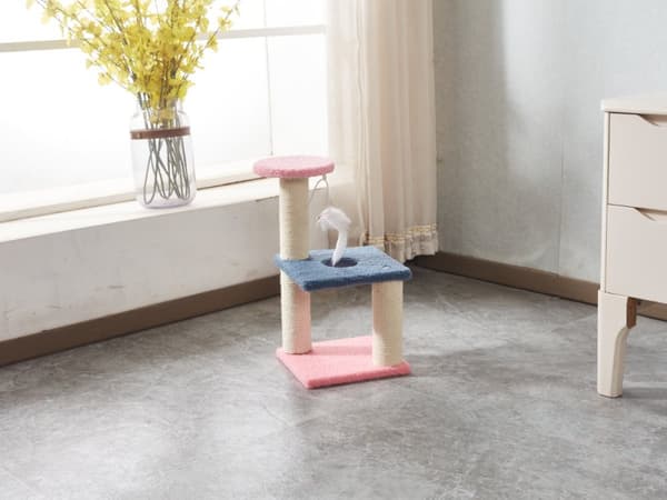 LIVIT Premium Kissan Talo raapimispuulla, vaaleanpunainen, 20x20x38 cm