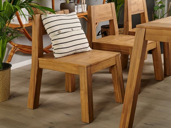 Have Spisestuesæt 5 Stykker Lyst Lamineret Akacietræ Rektangulært Bordbænk 3 Stole Rustik Moderne Design
