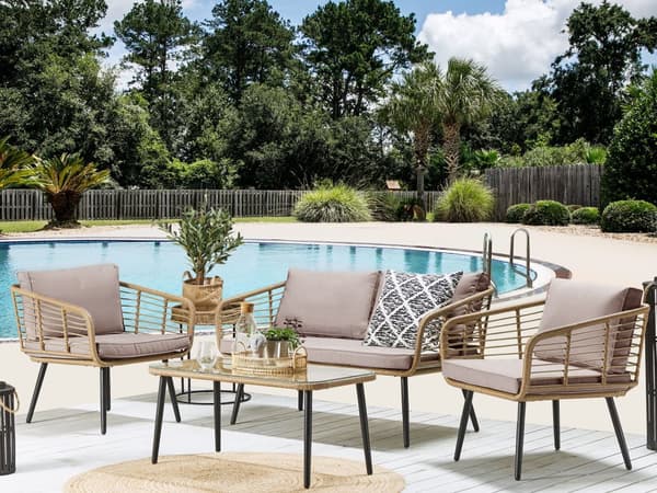 Havemøbelsæt Lys Beige Rattan og Stål Stel 4 Personers Lounge Hynder med Hærdet Glas Sofabord til Udendørs Terrasse Have Indretning