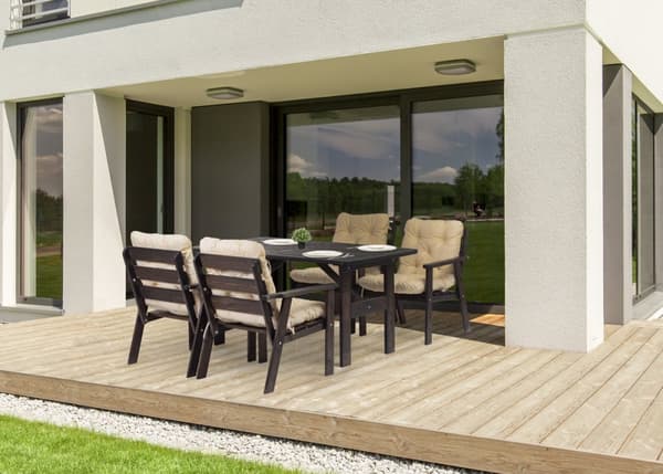 Woodfurniture matgrupp för trädgården, bord + 4 stolar med kuddar