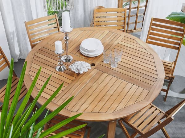 Utendørs spisegruppe Lyst akasietre Spisebord ø 150 cm 6 sammenleggbare stoler Lamelldesign Hagemøbler