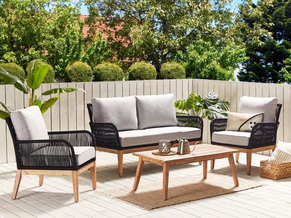 Loungesett Grå Akasietre 4 sitteplasser 2-seters sofa Lenestoler Sofabord Sitteputer Hagemøbler Sittegruppe