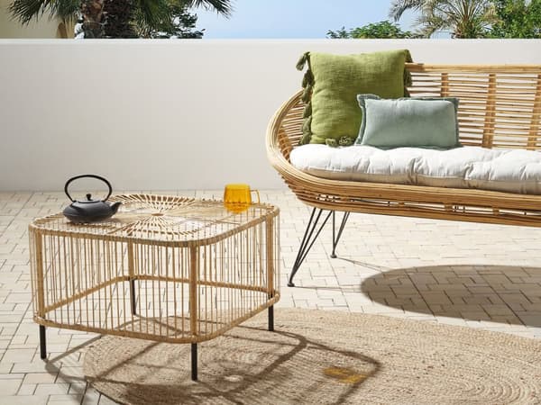 Sohvaryhmä luonnonväri kolmelle rottinki rautajalat vaalea beige puuvilla pehmuste sohvapöytä boho