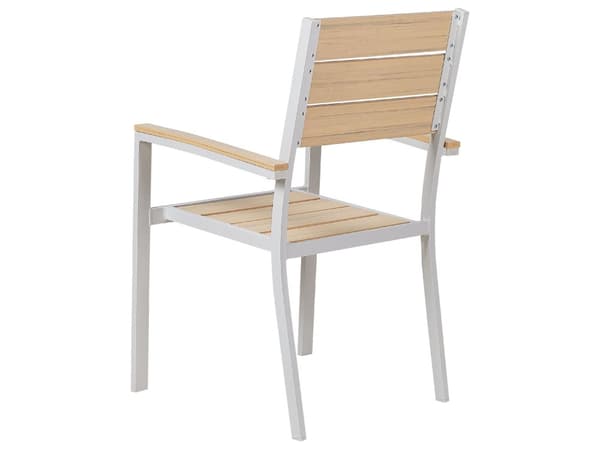 Ulkoruokailuryhmä beige muovipuu alumiini neljälle pinottavat tuolit pöytä moderni tyyli