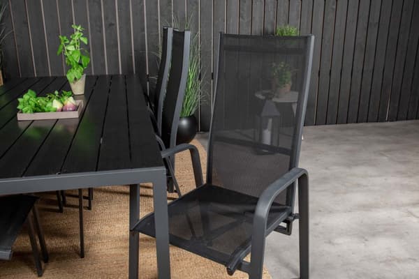 Break hagesett bord 90x205cm svart, 6 stoler Copacabana svart.