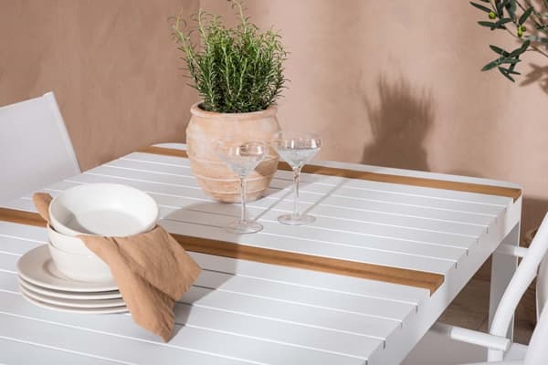 Togo hagesett bord 90x150cm hvit, 4 stoler Santorini hvit.