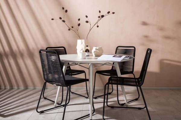 Lina hagesett bord Ø120cm beige, 4 stoler Lindos svart.
